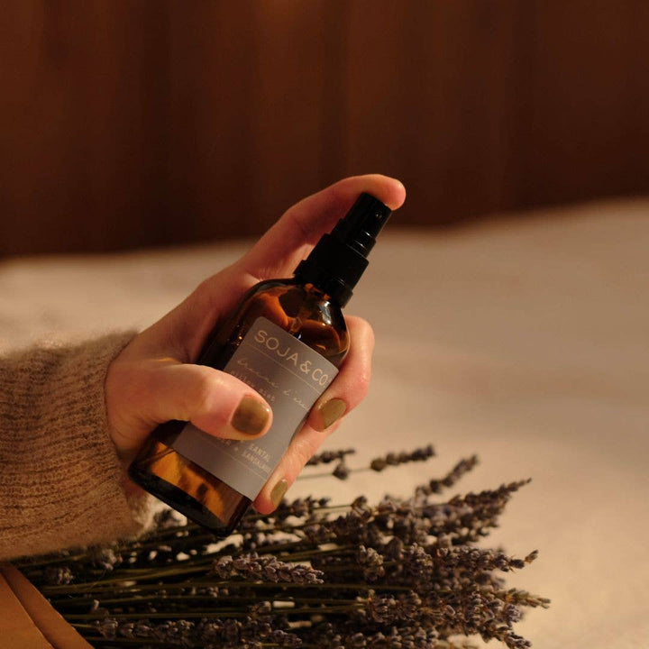 Pillow mist | Lavender + Sandalwood: 100ml - Gift Smack Gift Company
