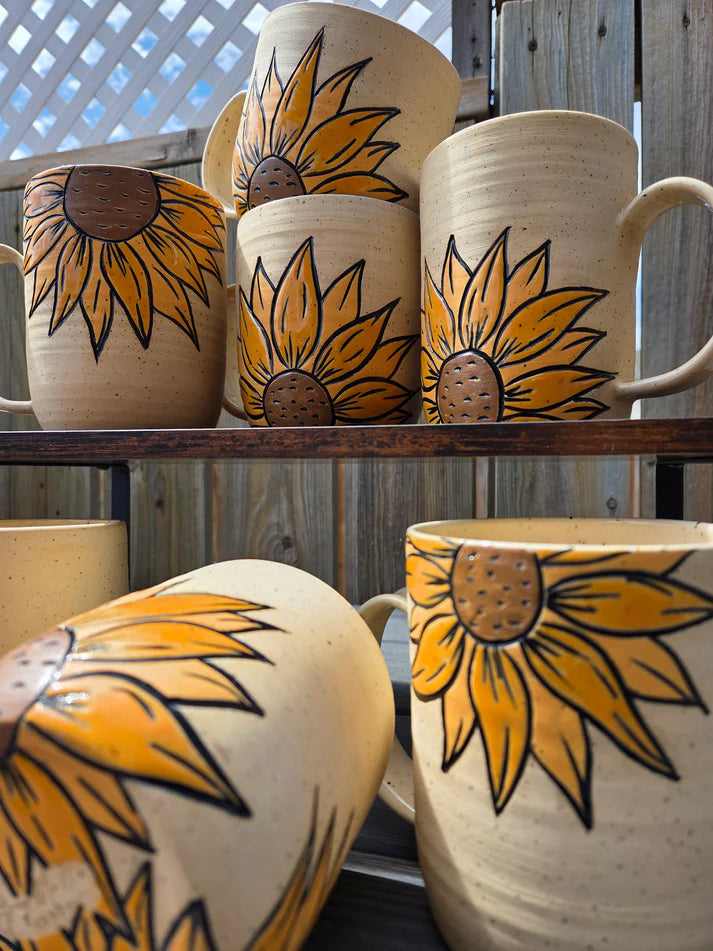 Sunflower Mug - 🍁