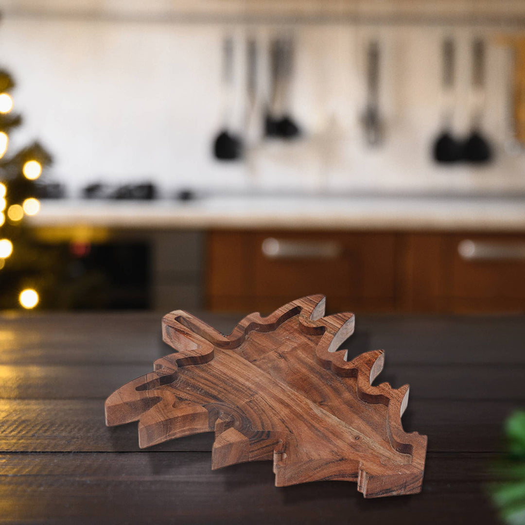 ACACIA OILED WOODEN XMAS TREE SERVING BOARD