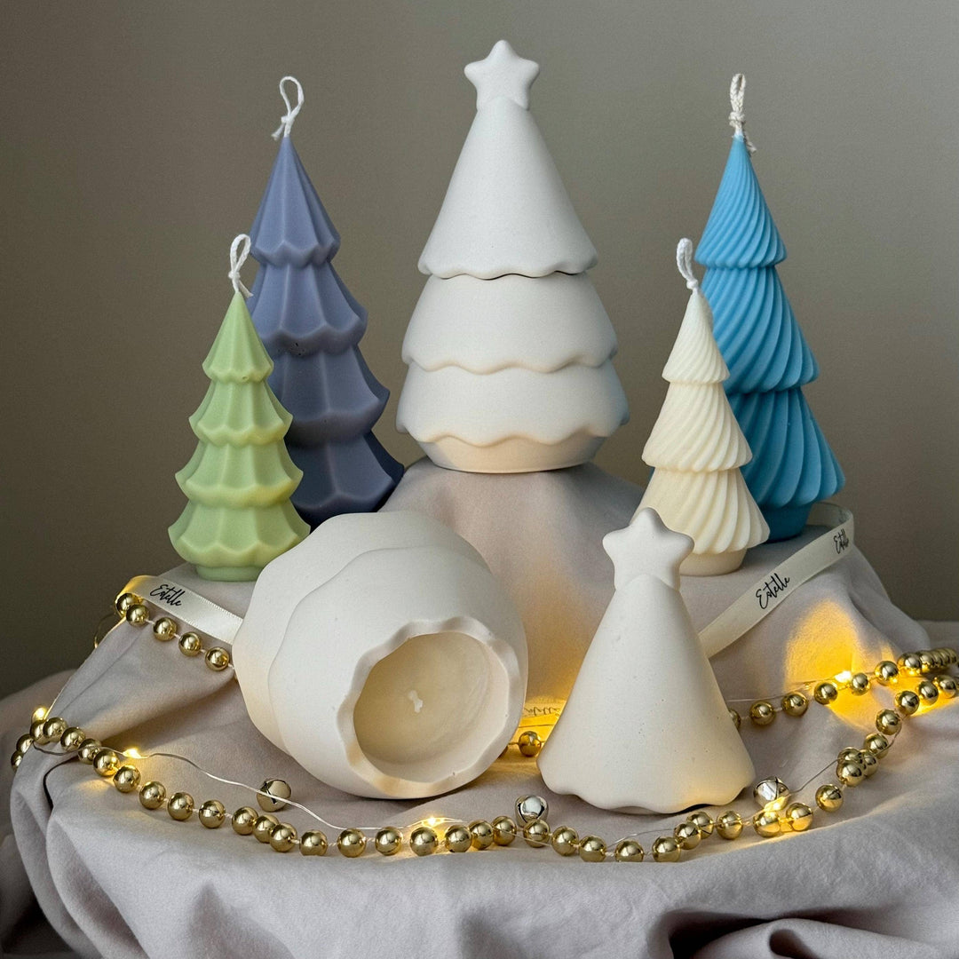 Christmas Tree Jar Soy Wax Candle: Cherry&Almond