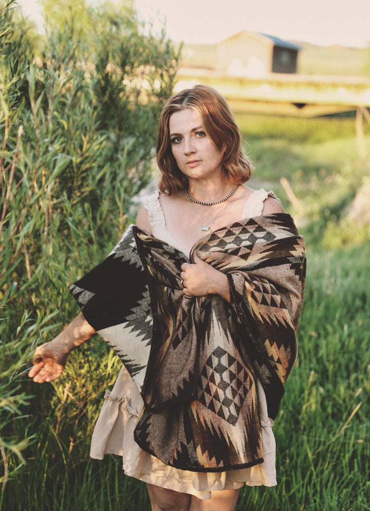 Prairie Sunset Aztek Alpaca Throw Blanket