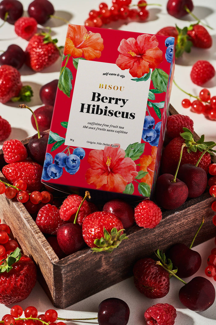 Organic Berry Hibiscus - Fruit tea blend sachets - Gift Smack Gift Company